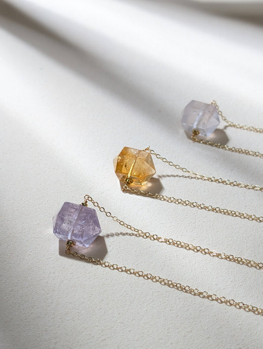 六角極光 天然石項鍊