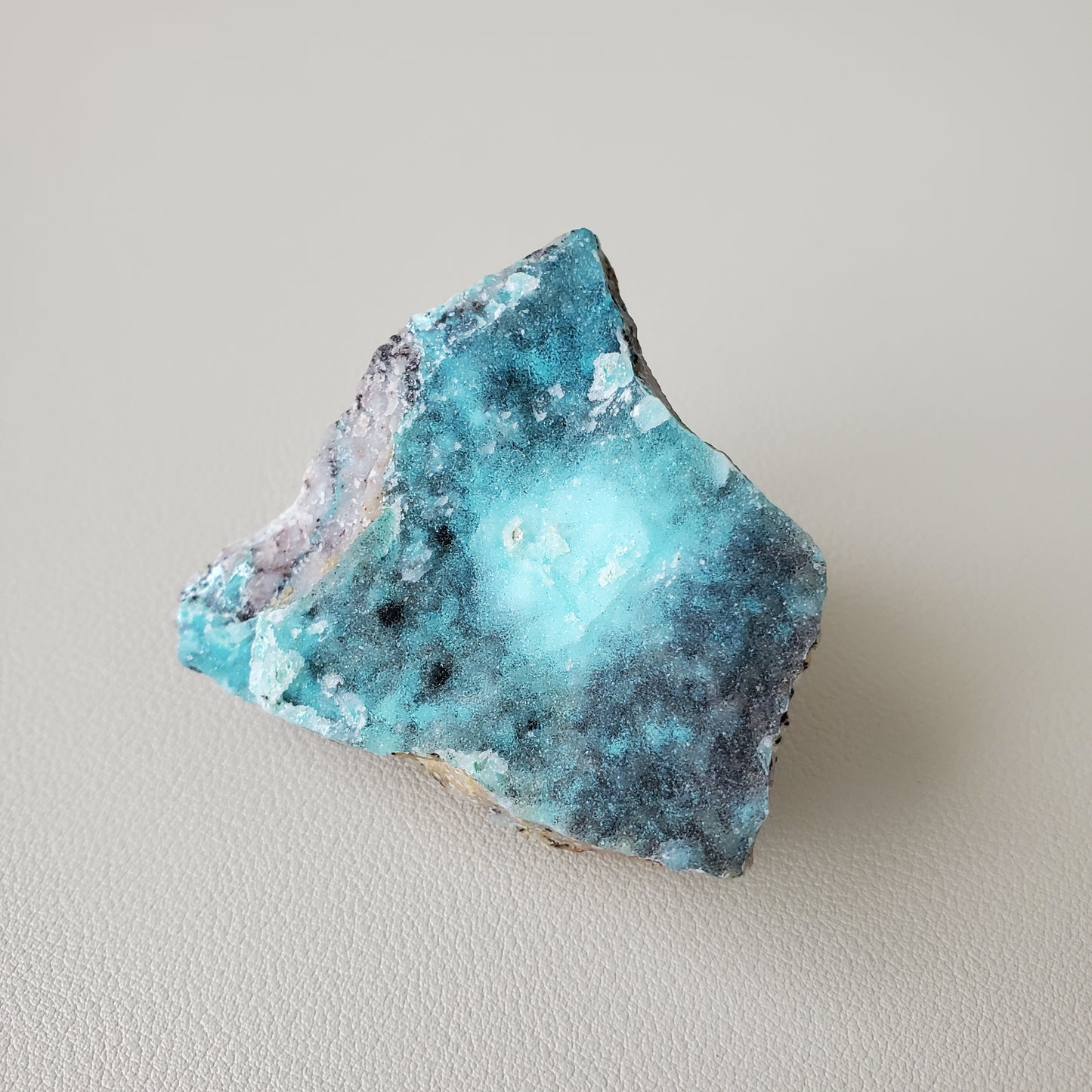 異極礦 HE002 (Hemimorphite)