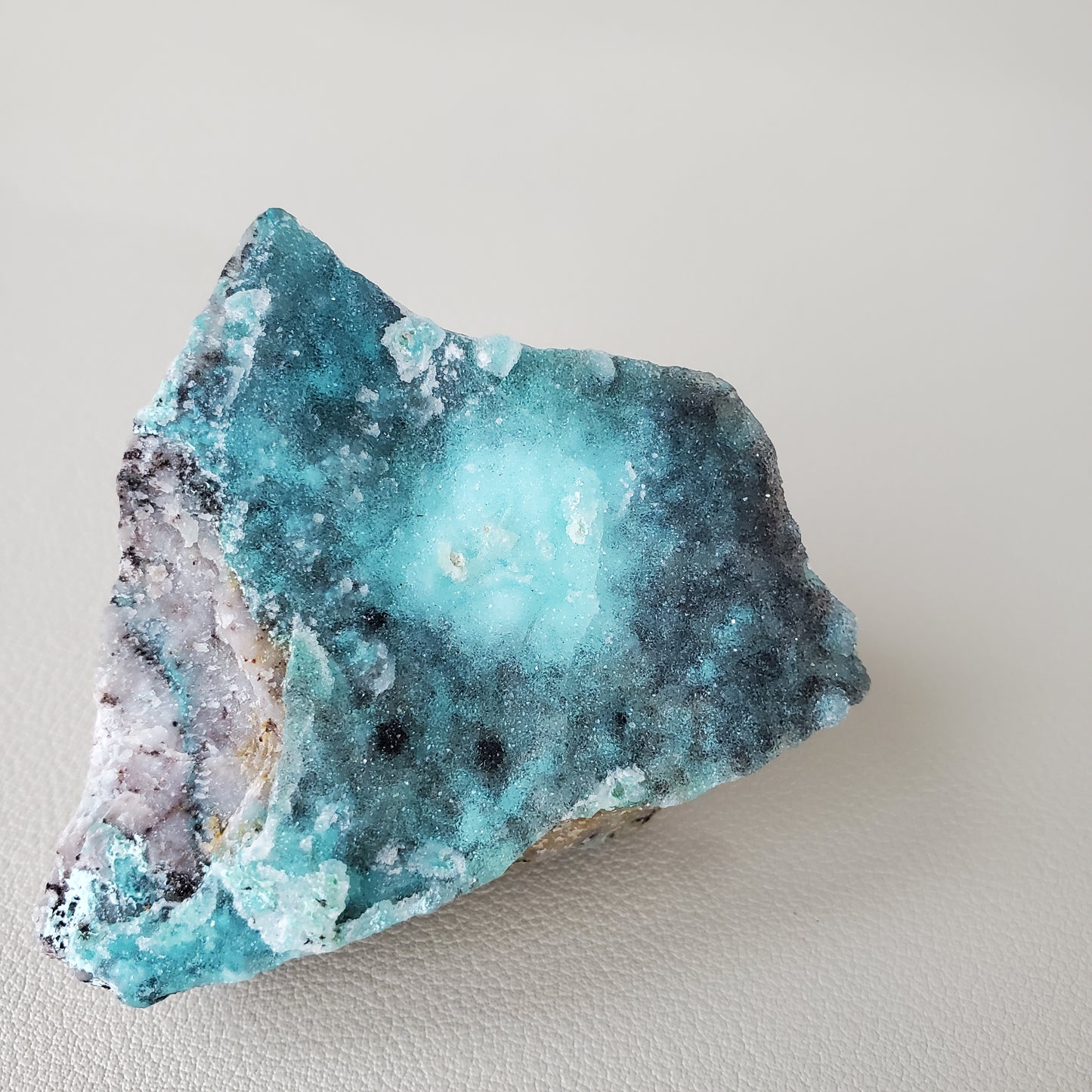 異極礦 HE002 (Hemimorphite)