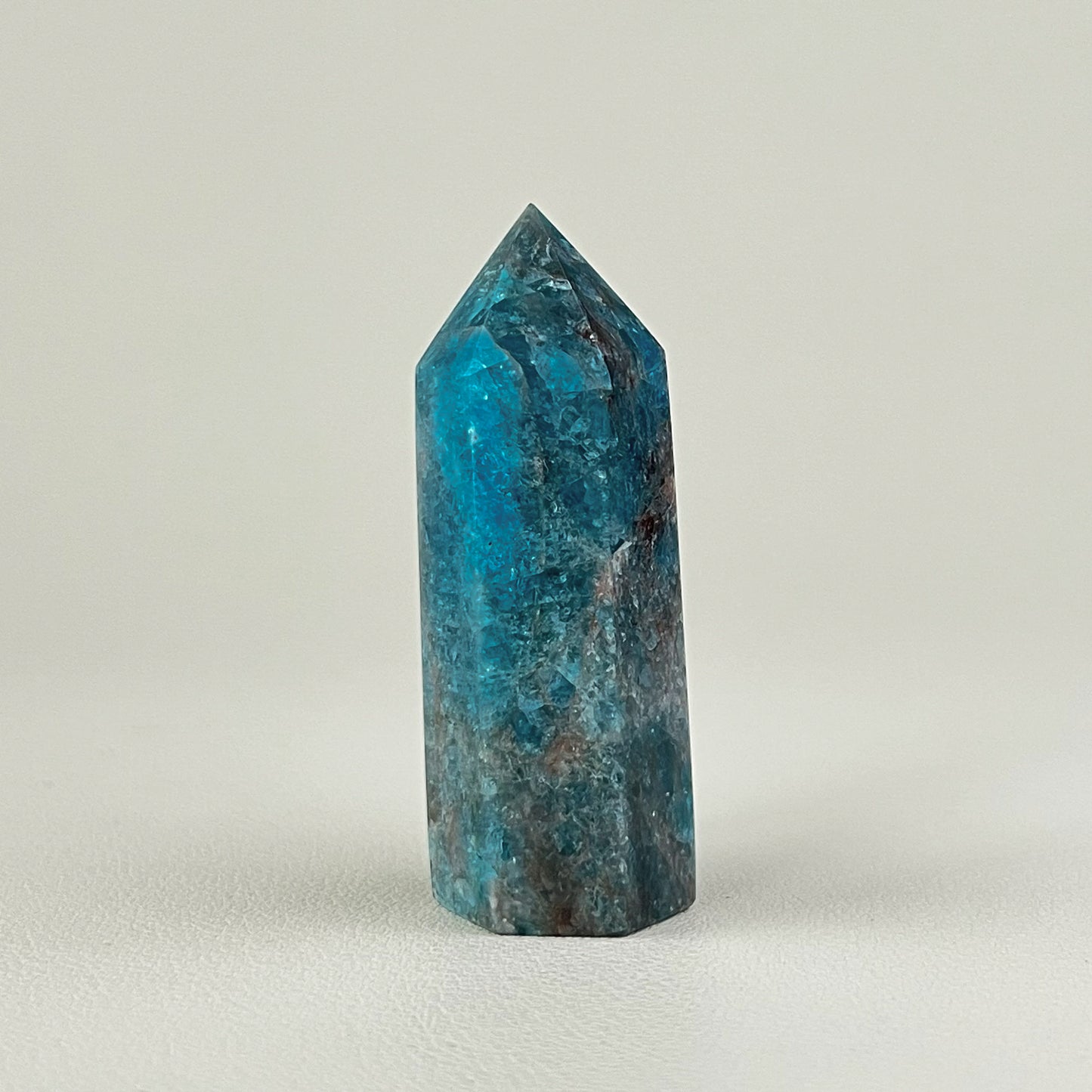 磷灰石晶柱 AP004 (Apatite)