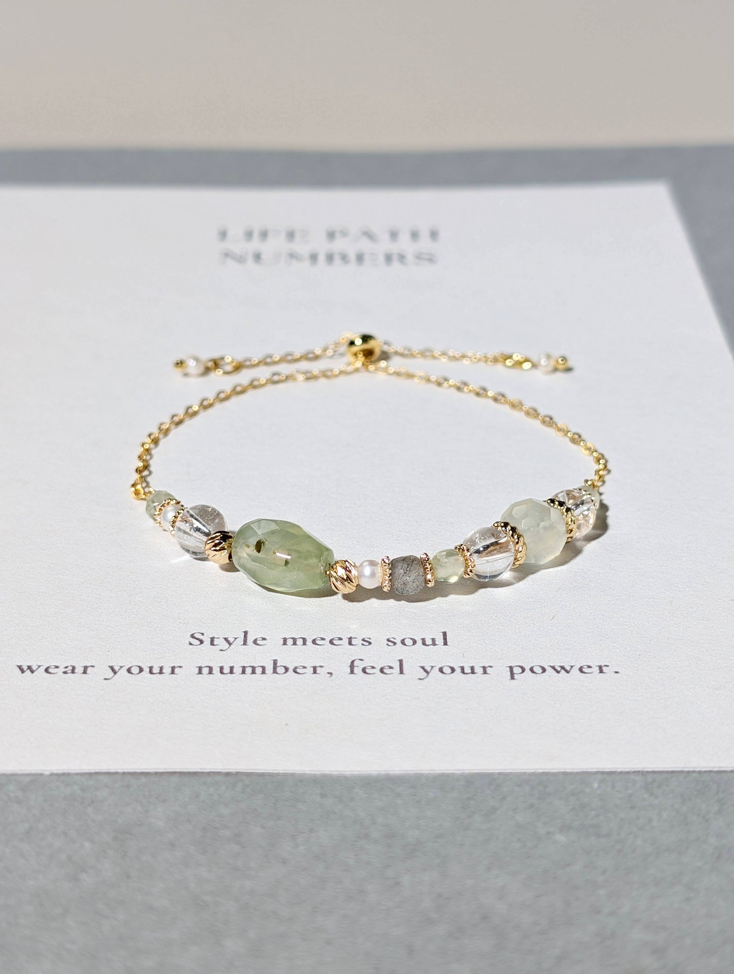 生命靈數4號 開運手鍊 | 葡萄石×天然石 | 綠色能量與穩定象徵